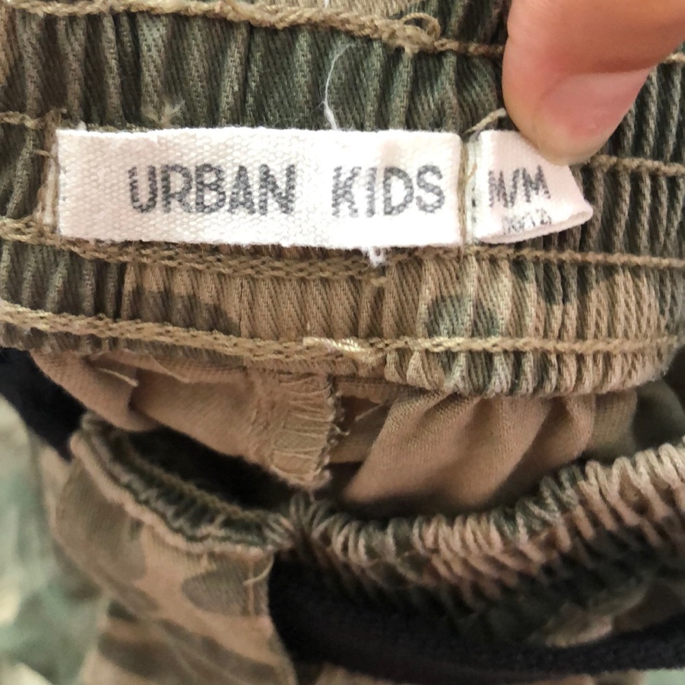 Pants - Picture 4 of 4